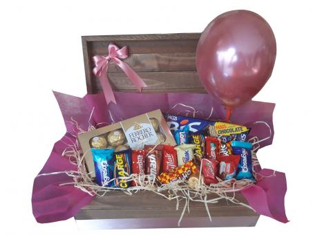 CESTA DE CHOCOLATE AMANTES DE CHOCOLATES