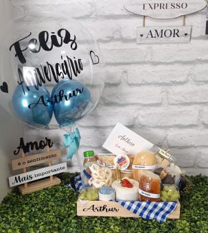 CESTA DE CAF� MY DREAM COM BOLO, BAL�O E CANECA