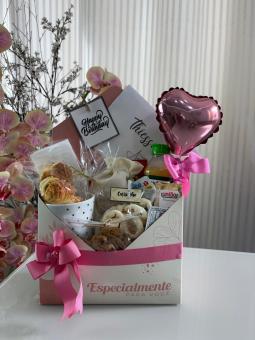 CESTA DE CAF� DA VOC� � ESPECIAL ROSA