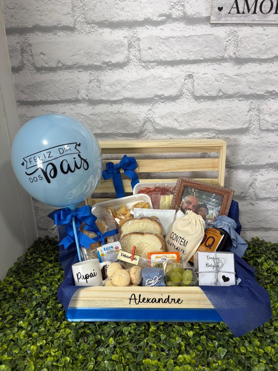 CESTA DE DIA DOS PAIS CAF� LOVERS