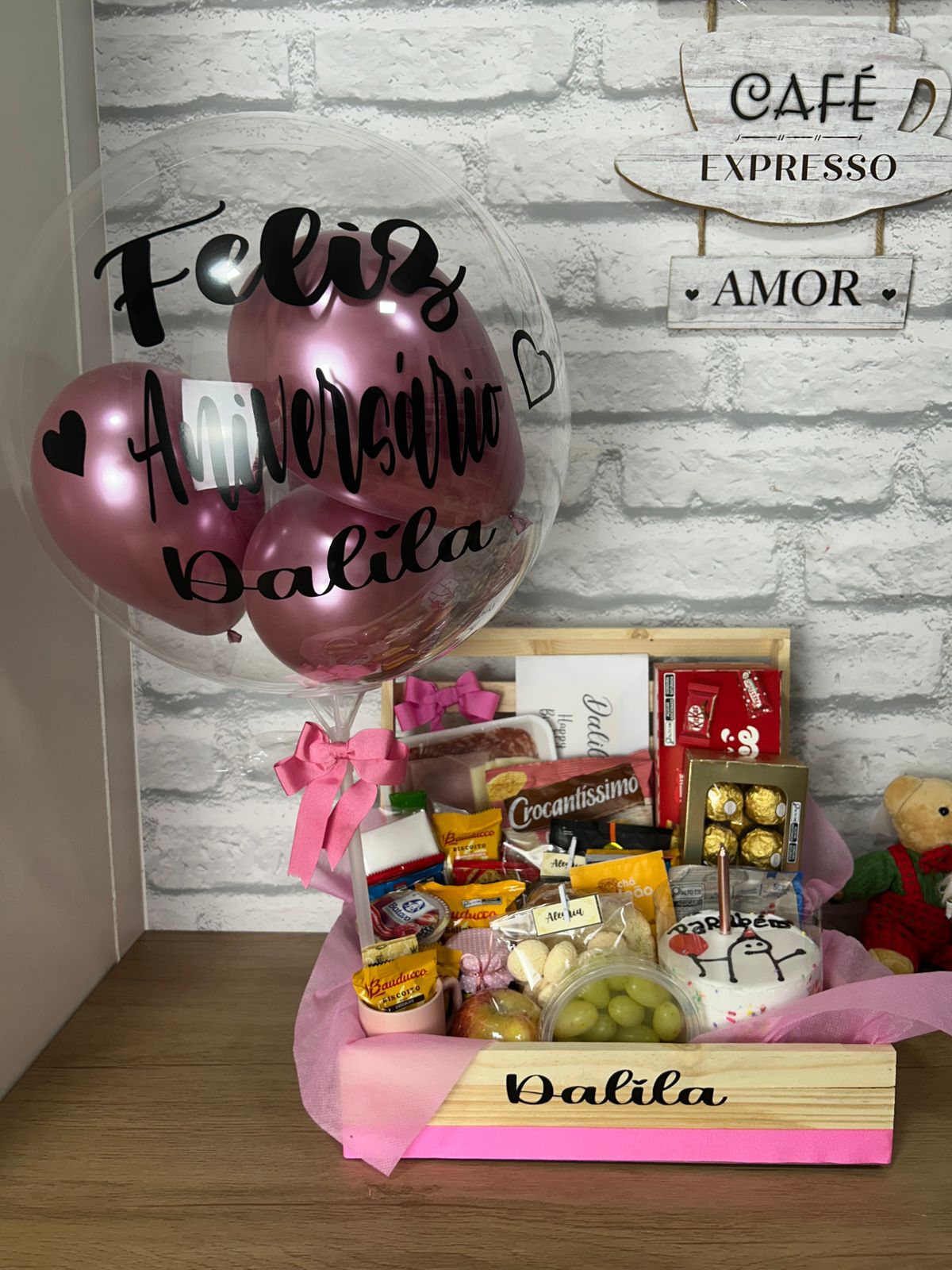 CESTA DE CAF� DE ANIVERS�RIO VOC� � O MAXIMO COM BL�O